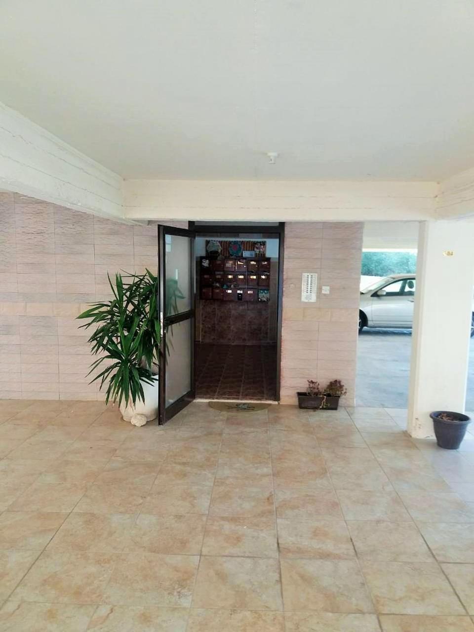 Apartment 301 Carisa Napa - Holiday Flats Larnaca Buitenkant foto